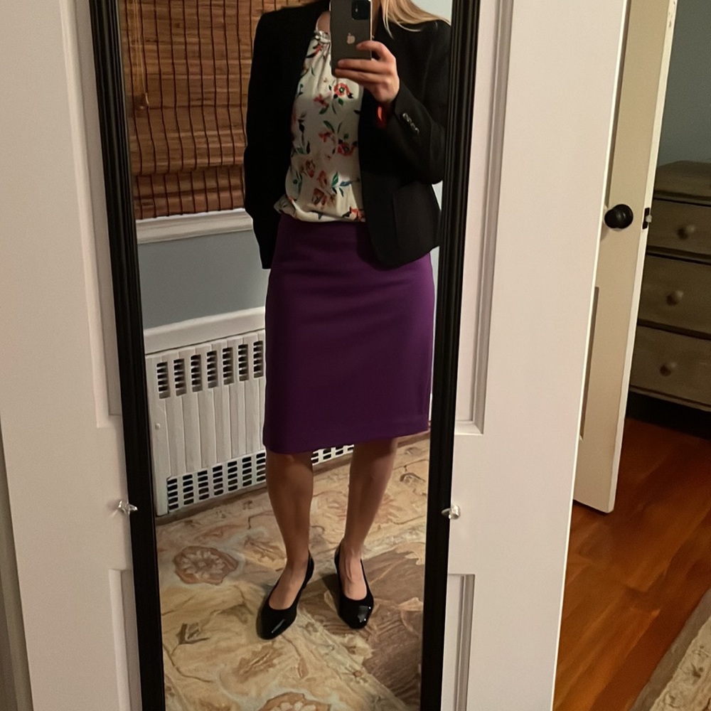 J Crew The Pencil Skirt Wool size 6 in Purple EUC!
